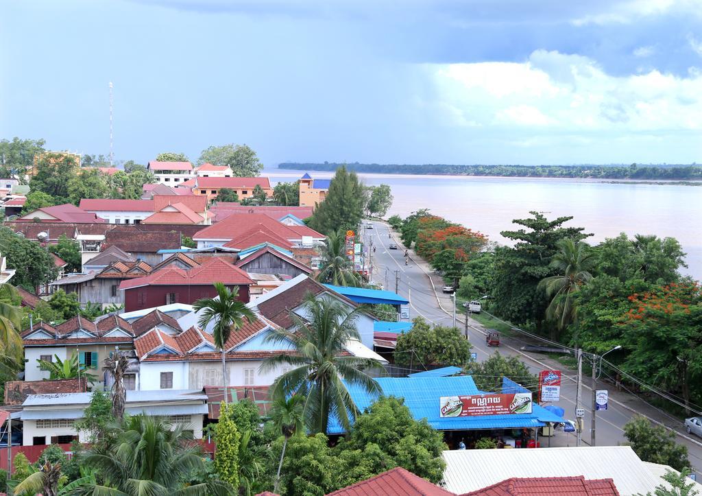 Mekong Dolphin Hotel Kratie Rum bild